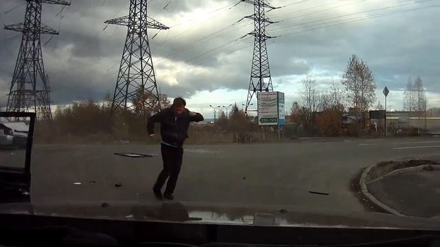 Why You Should Always Wear a Seatbelt смотреть онлайн