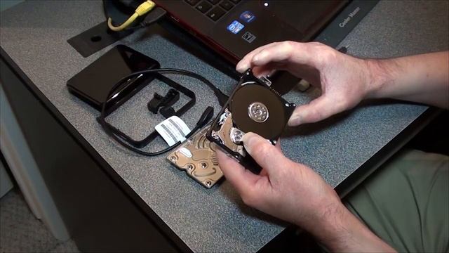 Western Digital Click Of Death - My Passport Hard Drive смотреть онлайн