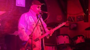 Красная плесень – Металлист Балалайкин