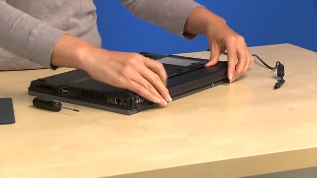Western Digital WD5000LPVX Hard Drive Installation смотреть онлайн