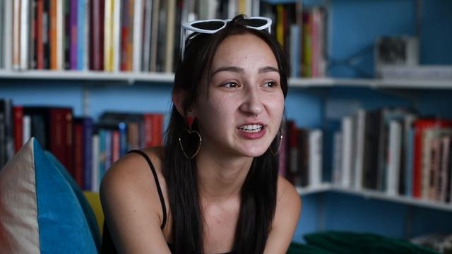 Interview with Carmen Rae смотреть онлайн