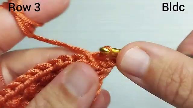 УЗОР КРЮЧКОМ ПОШАГОВО #узорыкрючком #вязаниекрючком #вязаниекрючкомдляначинающих смотреть онлайн