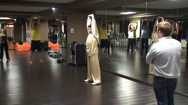 Цигун Ба Дуань Цзин 1-й отрез парчи смотреть онлайн