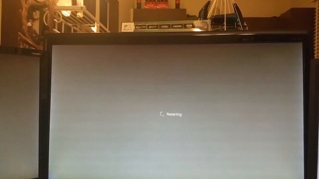 Windows 10 9926 UPDATE ROLLUP: Feb, 4, 2015 Part 1 смотреть онлайн