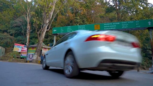 Run to the Hills | Jaguar XE | Episode 3 with Autocar India смотреть онлайн