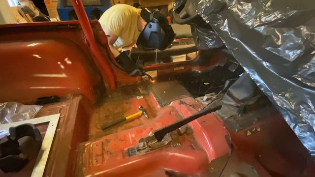 RESTORING A JEEP TJ! EP 1 - Metal Fab (Rust gotta go!) смотреть онлайн