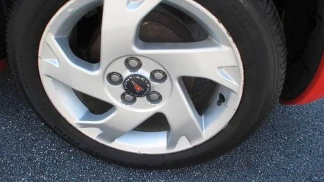 2003 Pontiac Vibe Used Cars - Coal Valley,Illinois - 2013-04-30 смотреть онлайн