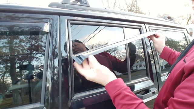 JEEP XJ RAIN GUARD INSTALLATION ON A 1997-2001 CHEROKEE - BEACH JEEP UPDATE! смотреть онлайн