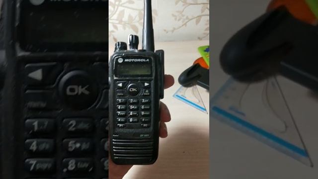 Лёгкий обзор простой и надёжной DMR радиостанции.