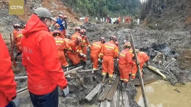 Wreckage found at crash site could be plane's engine смотреть онлайн