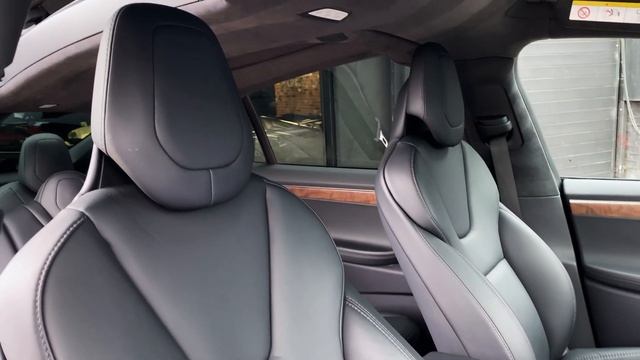 Tesla Model X Long Range | Hillmoren смотреть онлайн