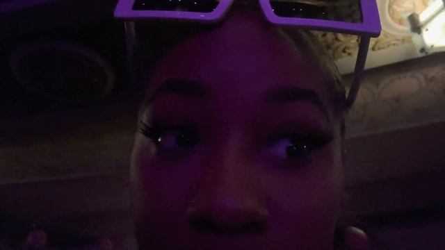 WEEKEND VLOG: We Met Ari Lennox | Hollywood Museum + Concert Meet and Greet + More смотреть онлайн