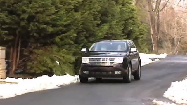 Roadfly.com - 2007 Lincoln MKX Car Review