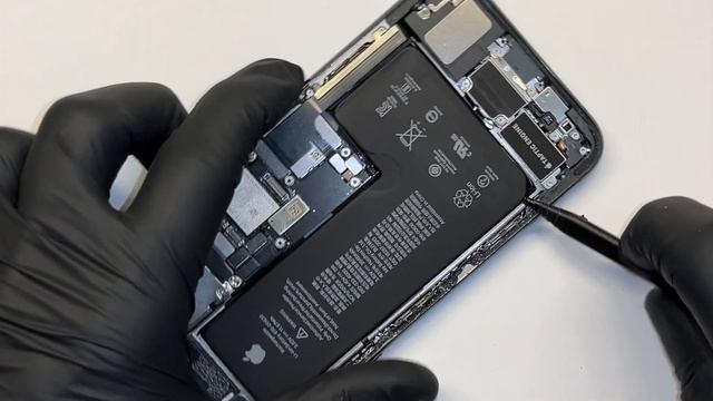 iPhone 11 Pro Battery Replacement смотреть онлайн