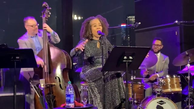 Paula West-Jazz at Lincoln Center-I Love Paris смотреть онлайн