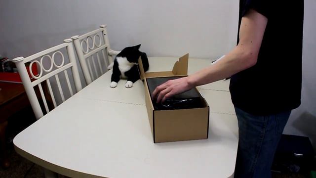 Corsair HX1000i Unboxing And Overview