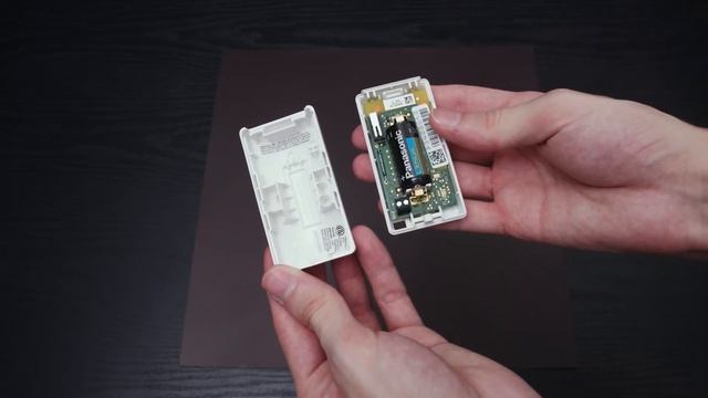 How to change batteries on a Resideo ProSeries Window/Door | TUTORIAL смотреть онлайн