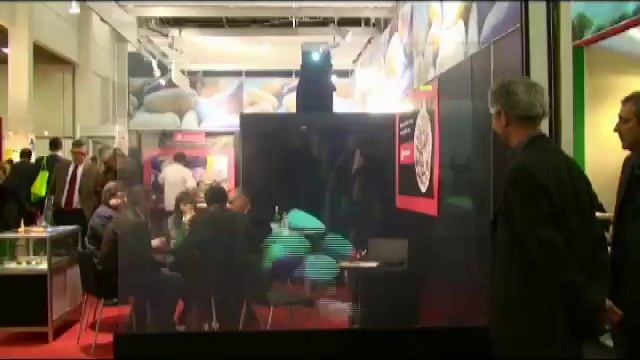 Space&Dream : Interactive Holographic Display смотреть онлайн