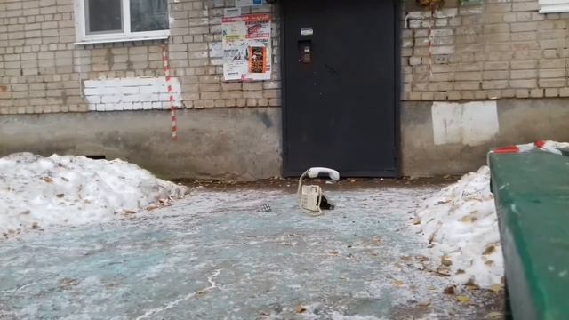 телефон с пятого этажа ( пи*да руке ) смотреть онлайн