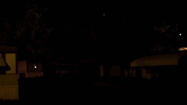 An Owl outside my door :) смотреть онлайн