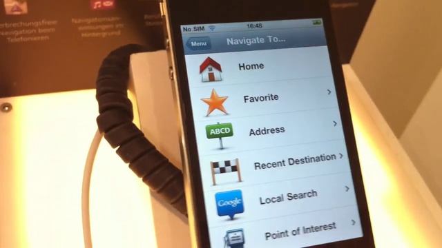ifun.de - TomTom 1.5 auf dem iPhone 4 смотреть онлайн