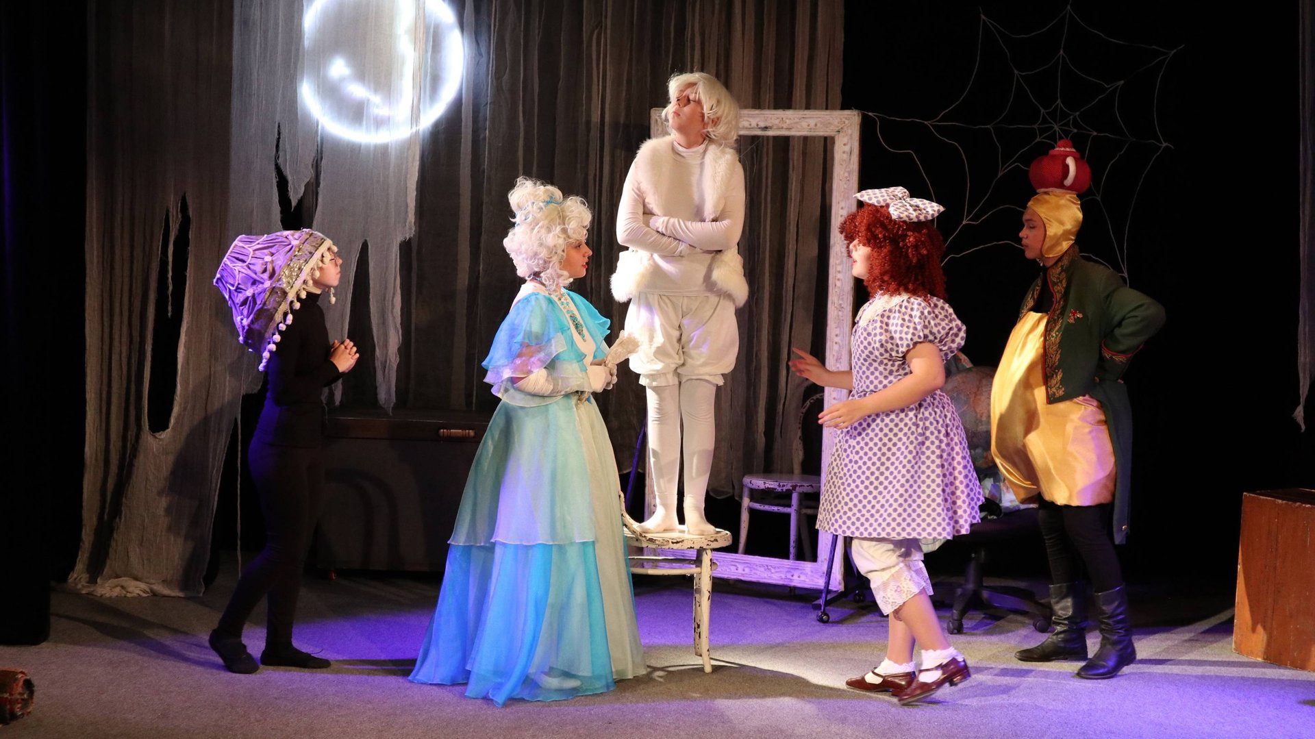 Принц с луны 21.10.24 13:40