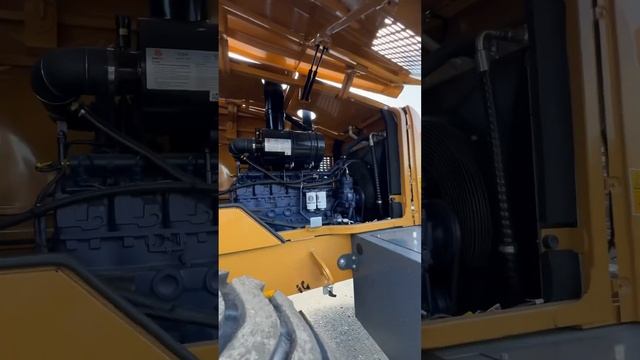 Новые! Только с конвейера! Двигатель 92kW, 2024 год, стрела 4.6м, ковш 1.8 куба, 3х тонник! Гарантия смотреть онлайн