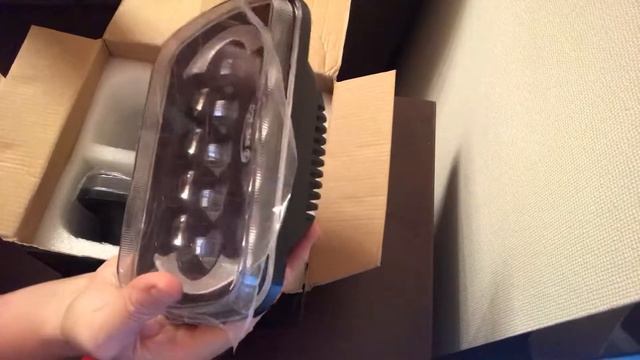 Распаковка фар для Jeep с AliExpress смотреть онлайн