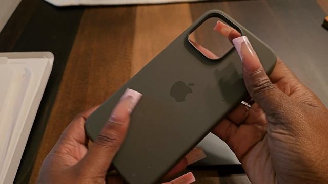 iPhone 15 Pro Max Apple Silicone Clay Case 🍎 смотреть онлайн