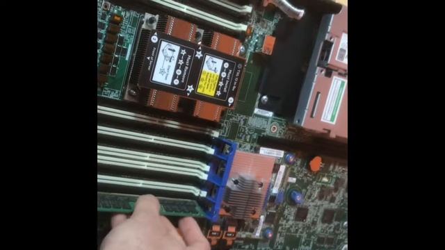 Unboxing And Assembling HP DL Gen 10 Rack Server смотреть онлайн