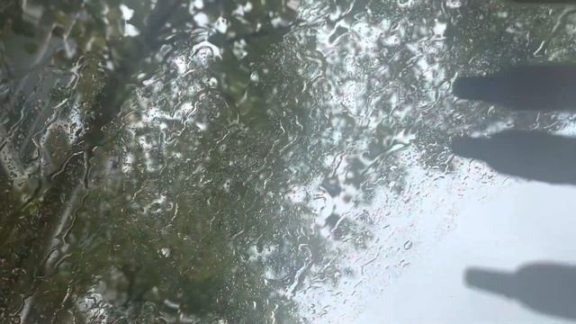 ASMR In Car - Window Tapping + Rain sounds 🚗 🌧️ смотреть онлайн
