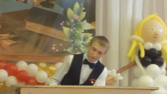 Последний звонок. 2013. Лицей 35. Нижнекамск. смотреть онлайн