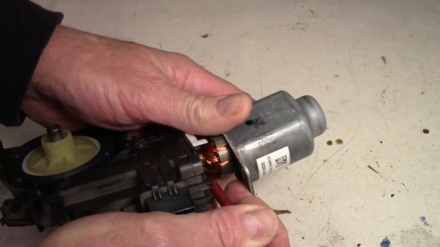 Amarok Power Window Repair смотреть онлайн