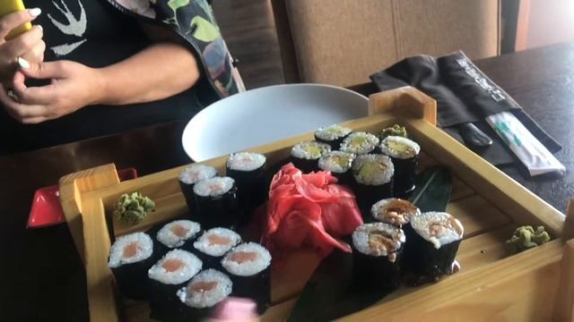 Прогуливаем уроки. Самый вкусный завтрак !!!!!!!!!!!!!!!! смотреть онлайн