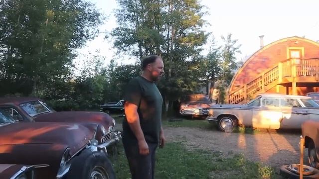 Well, I couldn't say no to a 1952 Pontiac! смотреть онлайн