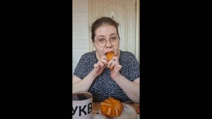 Мукбанг Едьба утренняя с булками, как вы любите/Ну наши учудили 🤣