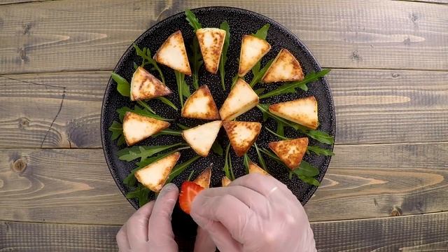 thumb-Клубника свежая ~250г-3}