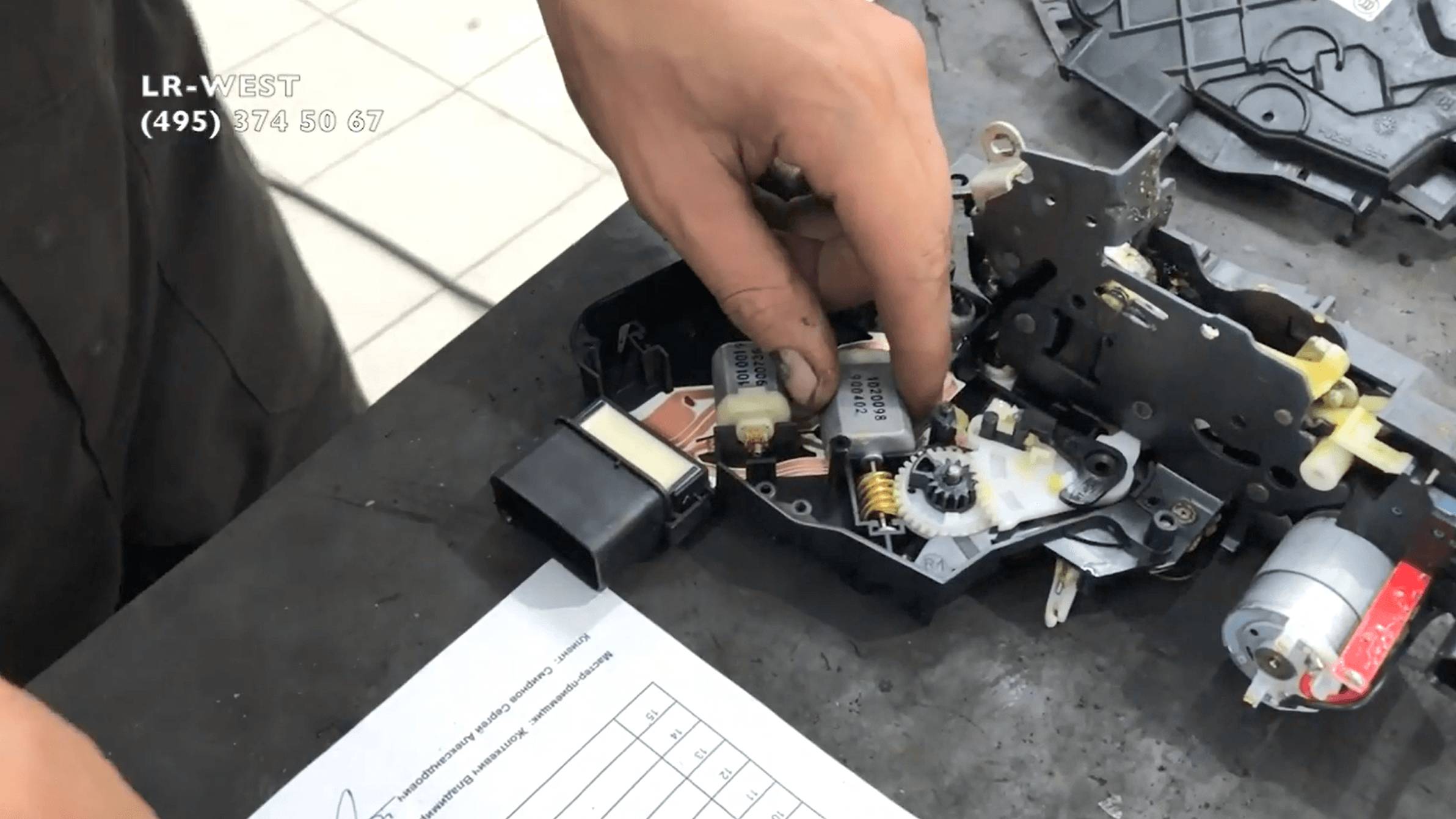 Ремонт замка на Ленд Ровер Дискавери, Рендж Ровер Спорт, и Фрилендер 2- что полезно знать смотреть онлайн