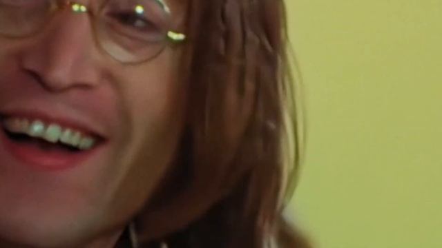 Paul Plays "She Came In Through The Bathroom Window" | The Beatles: Get Back смотреть онлайн