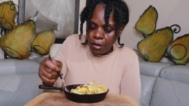 POTATO BASIL PARMESAN MAC AND CHEESE смотреть онлайн
