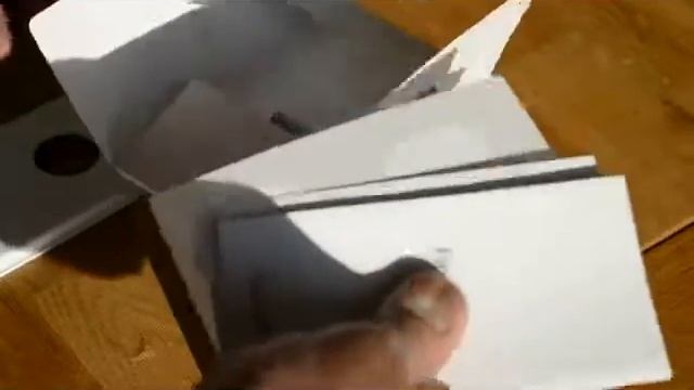 How to Get an iPhone 4S.mp4 смотреть онлайн