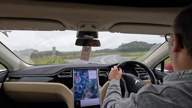 Tesla Model S tries to kill me a few times... смотреть онлайн