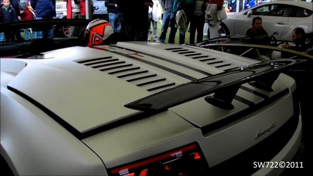 MATTE WHITE Lamborghini LP570 Performante Start, Rev & Hard,Best Sport CARS Video смотреть онлайн