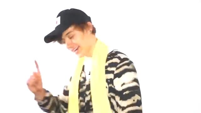 УЧИМ ЯПОНСКИЙ - PPAP - Pen Pineapple Apple Song - by EeOneGuy смотреть онлайн
