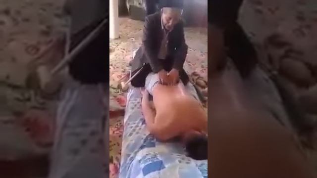 Парамон лечит спину )) ДурДом в Глуши смотреть онлайн