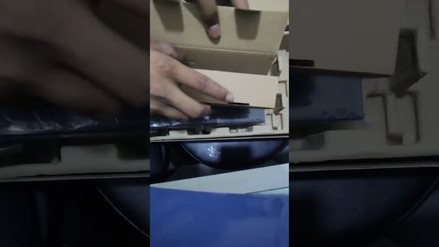 Unboxing D-Link Switch 24ports 10-10Mbps смотреть онлайн