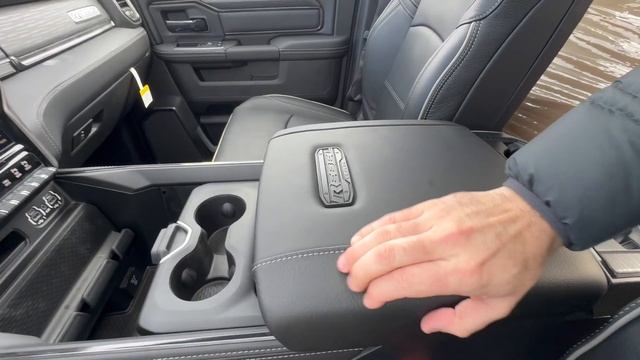 2024 Ram 2500 Rebel Vs 2024 Ram 2500 Power Wagon Interior, Suspension, Drive Review MPG Comparison