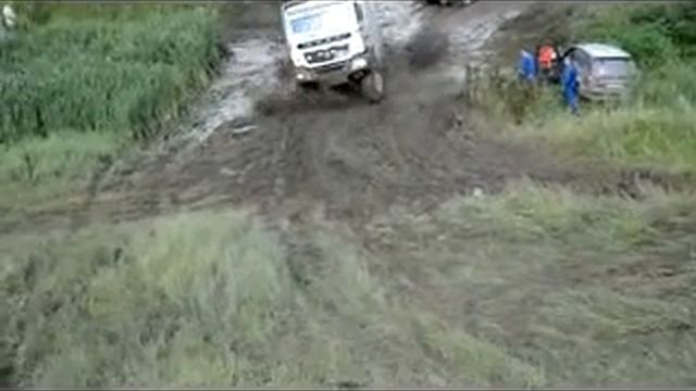Ралли Шелковый путь 2011 год (чернозём!!!). Лебедянский район. смотреть онлайн