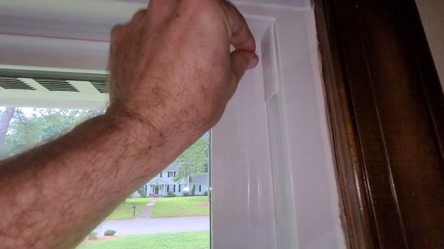 SAVE MONEY!! 💲 Seal your drafty windows on a budget! Fast & Easy DIY! Save energy!! смотреть онлайн
