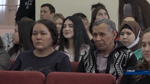 В Сибайском колледже искусств определили самую красивую студентку смотреть онлайн